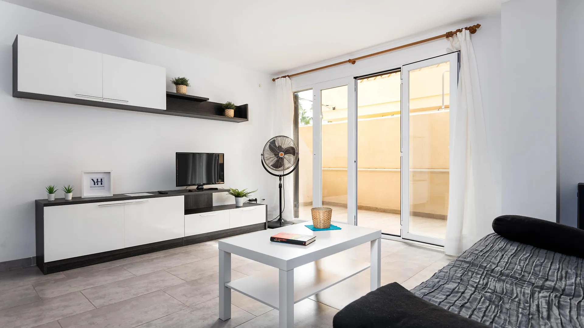 Acapulco Apartments Can Picafort  Spain